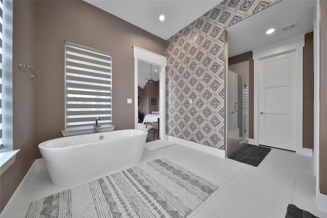 9847 Mocking Bird Hill Lane, Houston, TX 77080