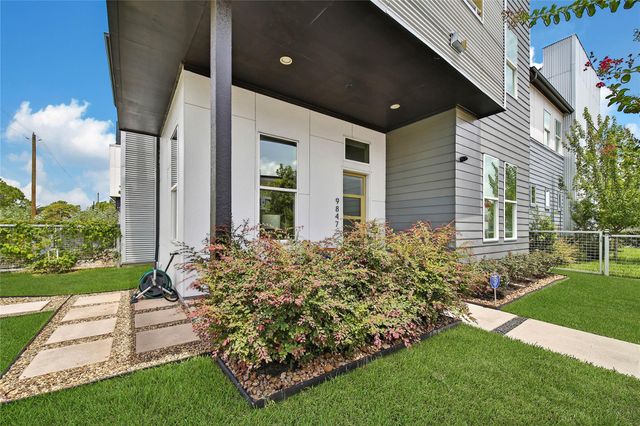 9847 Mocking Bird Hill Lane, Houston, TX 77080