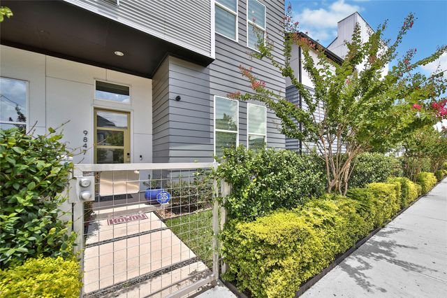 9847 Mocking Bird Hill Lane, Houston, TX 77080