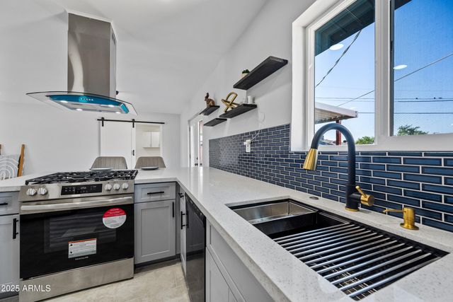 3347 E PALM Lane, Phoenix, AZ 85008