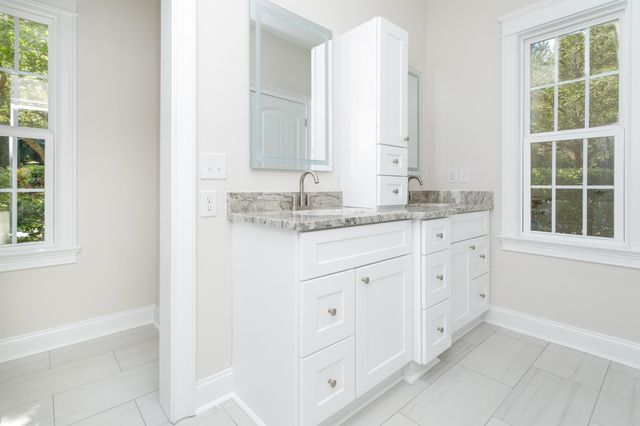 129 Charles Towne Ln., Murrells Inlet, SC 29576