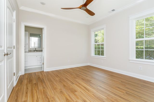 129 Charles Towne Ln., Murrells Inlet, SC 29576