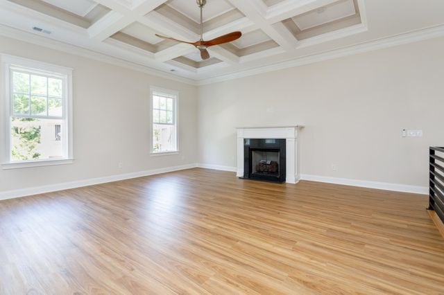 129 Charles Towne Ln., Murrells Inlet, SC 29576