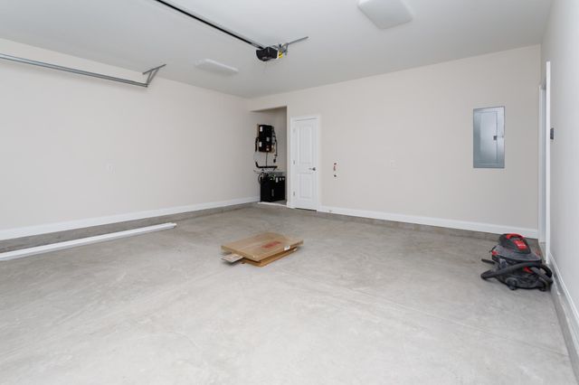 129 Charles Towne Ln., Murrells Inlet, SC 29576