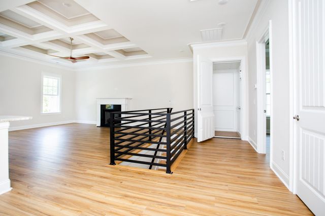 129 Charles Towne Ln., Murrells Inlet, SC 29576