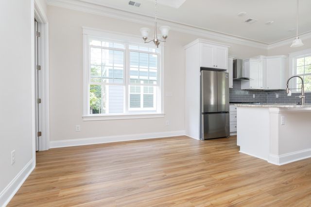 129 Charles Towne Ln., Murrells Inlet, SC 29576