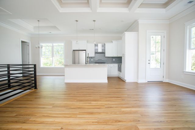 129 Charles Towne Ln., Murrells Inlet, SC 29576
