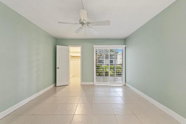 7 Westwood Avenue 104-C, Tequesta, FL 33469
