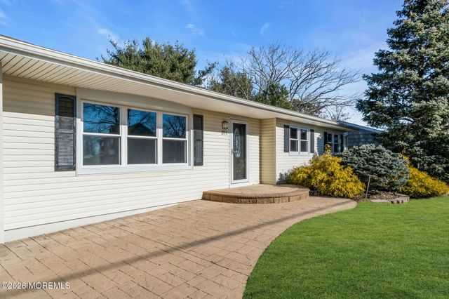 311 Vermont Drive, Brick, NJ 08724
