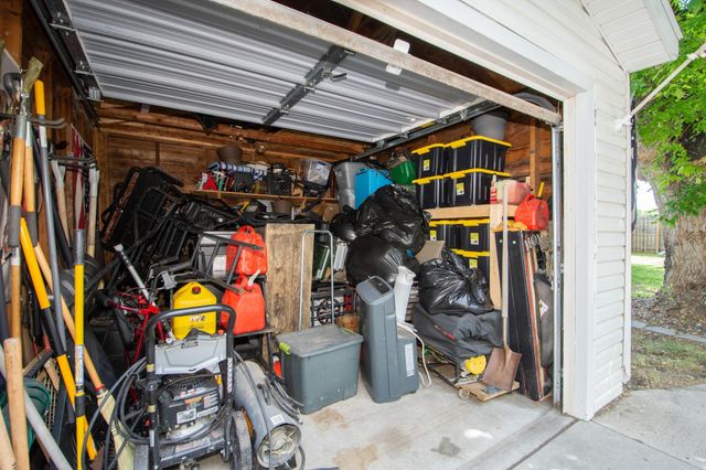 805 13th Street N, Moorhead, MN 56560