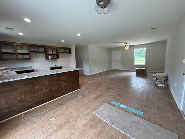 309 S Hampton Street, Pinewood, SC 29125