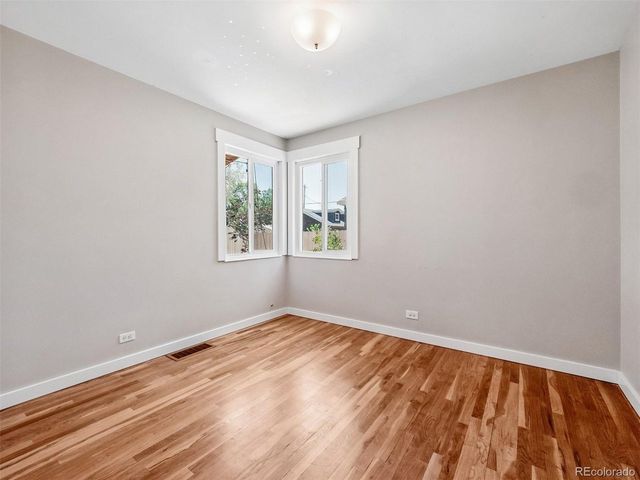 1660 S Cook St, Denver, CO 80210
