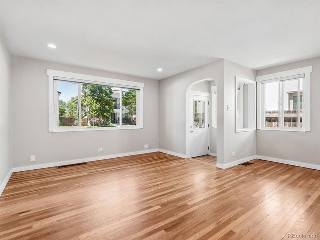 1660 S Cook St, Denver, CO 80210