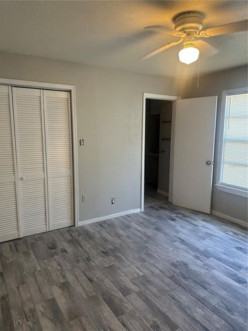 807 E OSBORNE AVENUE, Tampa, FL 33603