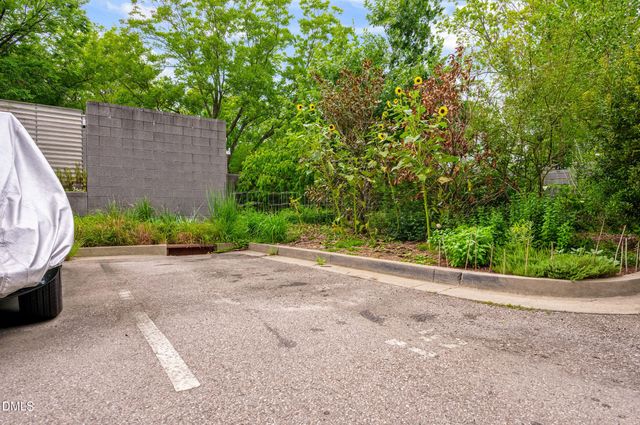 515 N Mangum Street 41, Durham, NC 27701