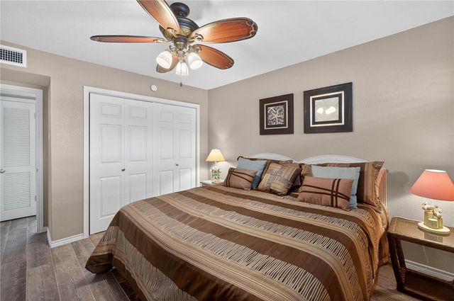 14810 Windward Dr 221, Corpus Christi, TX 78418