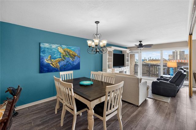 14810 Windward Dr 221, Corpus Christi, TX 78418