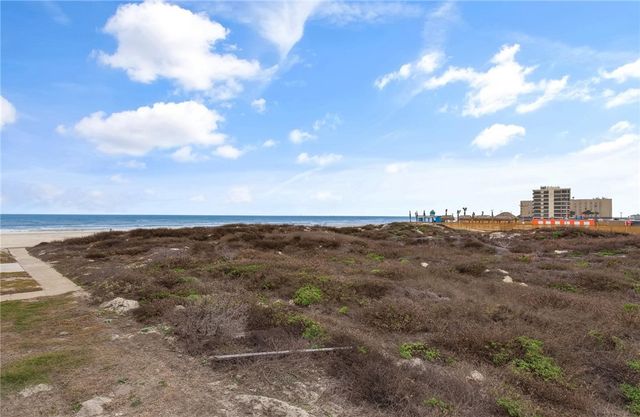 14810 Windward Dr 221, Corpus Christi, TX 78418