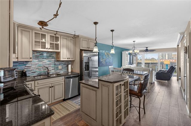 14810 Windward Dr 221, Corpus Christi, TX 78418