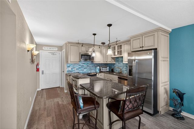 14810 Windward Dr 221, Corpus Christi, TX 78418