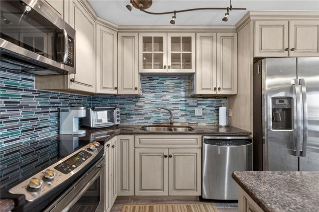 14810 Windward Dr 221, Corpus Christi, TX 78418