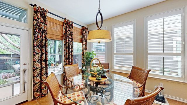 856 George Street, Lantana, TX 76226