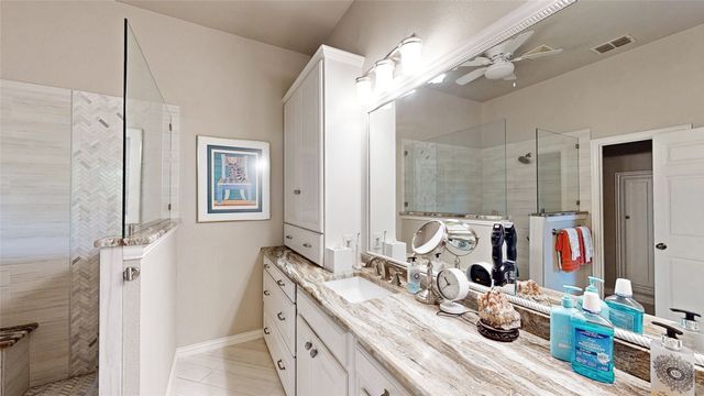 856 George Street, Lantana, TX 76226