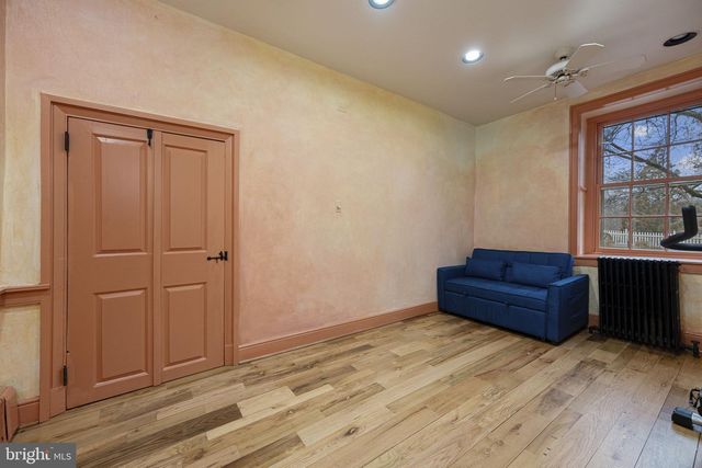 371 OLD TULPEHOCKEN RD, Birdsboro, PA 19508