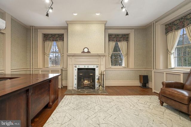 371 OLD TULPEHOCKEN RD, Birdsboro, PA 19508