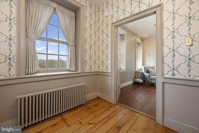 371 OLD TULPEHOCKEN RD, Birdsboro, PA 19508