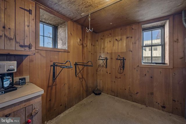 371 OLD TULPEHOCKEN RD, Birdsboro, PA 19508