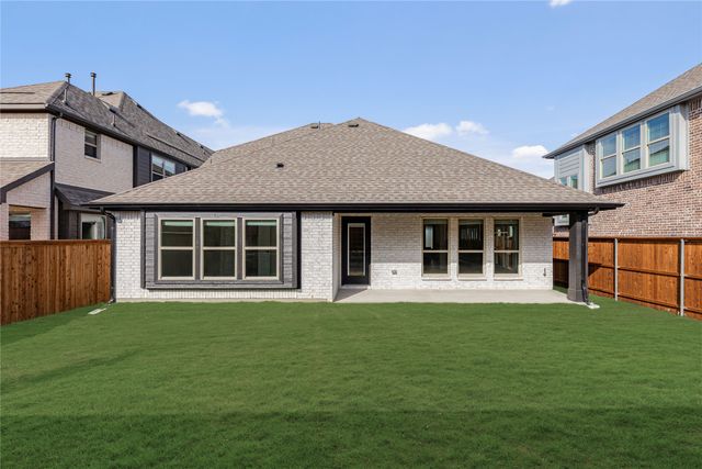 14505 Lovelace Street, Pilot Point, TX 76258