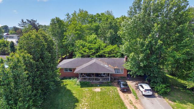 906 Horseshoe Drive, Somerset, KY 42501