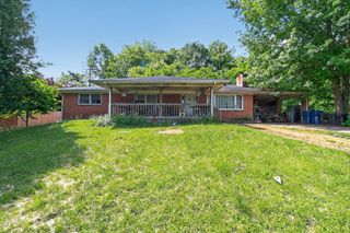 906 Horseshoe Drive, Somerset, KY 42501