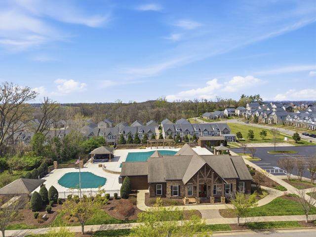 1091 Riverwood Village Blvd, Hermitage, TN 37076