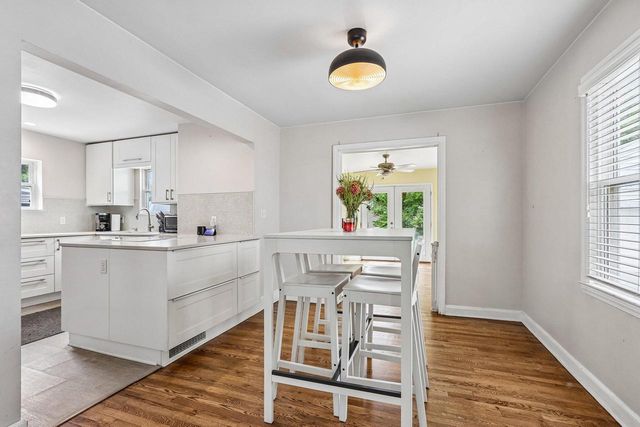 4773 N Diversey BOULEVARD, Whitefish Bay, WI 53211