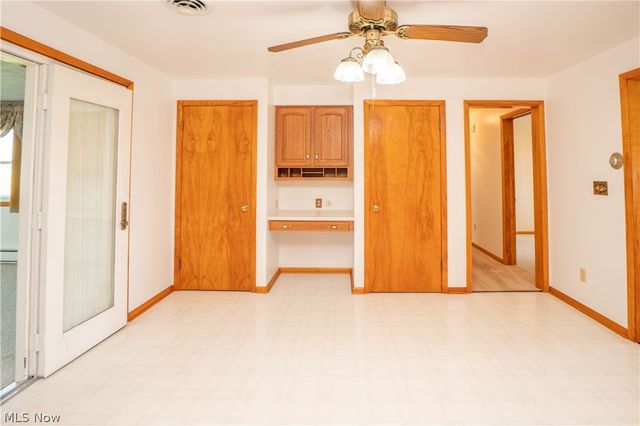 6501 Ravenna Avenue, Louisville, OH 44641