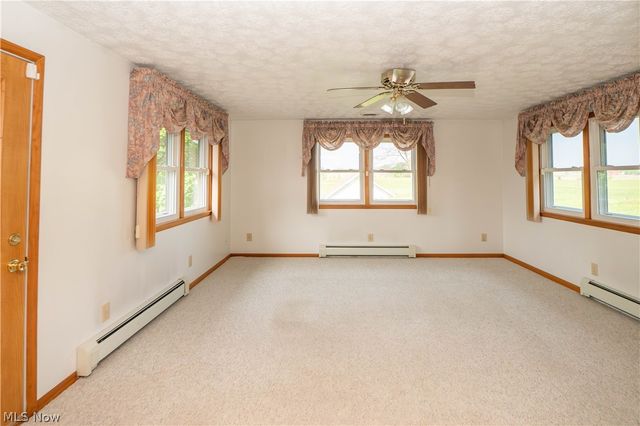 6501 Ravenna Avenue, Louisville, OH 44641