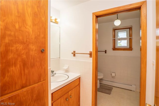 6501 Ravenna Avenue, Louisville, OH 44641