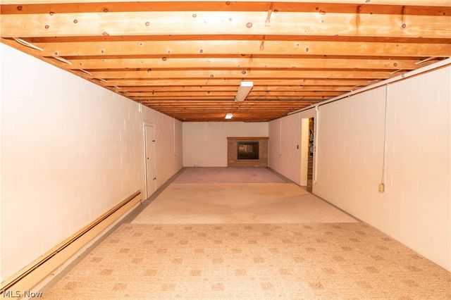 6501 Ravenna Avenue, Louisville, OH 44641