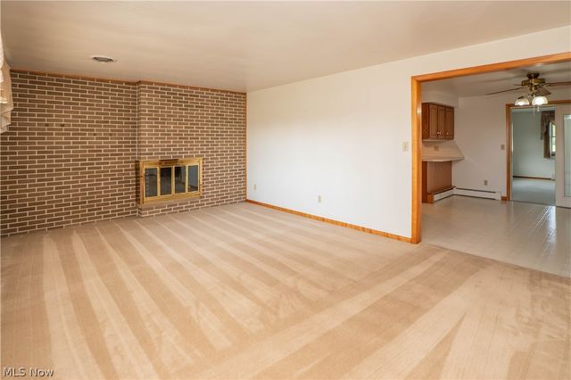 6501 Ravenna Avenue, Louisville, OH 44641