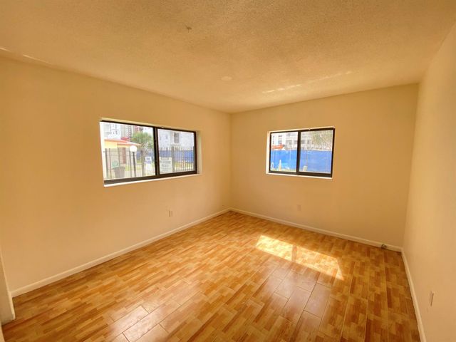 250 SW 7TH Street 13, Boca Raton, FL 33432