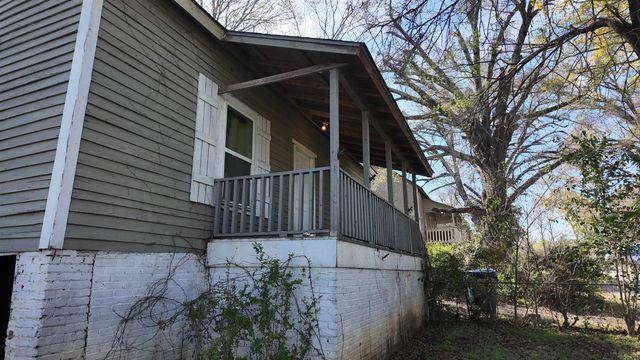 308 S Poole Street, Woodruff, SC 29388