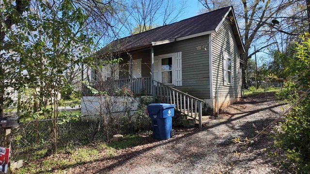308 S Poole Street, Woodruff, SC 29388