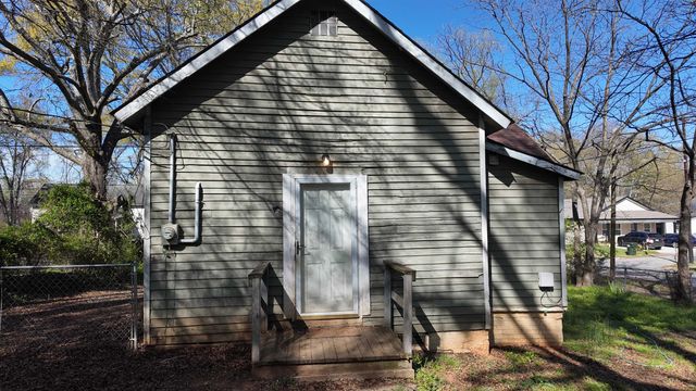 308 S Poole Street, Woodruff, SC 29388