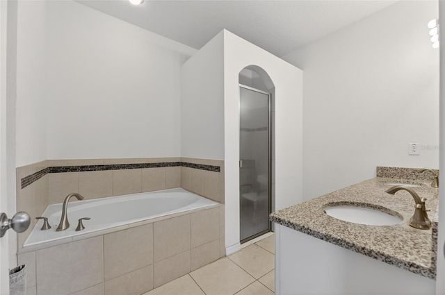 12433 BALLENTRAE FOREST DRIVE, Riverview, FL 33579
