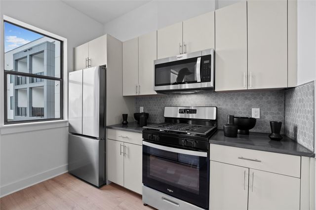 3900 Berkman DR 206, Austin, TX 78723