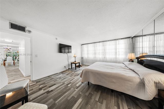 1825 S Ocean Drive 914, Hallandale Beach, FL 33009