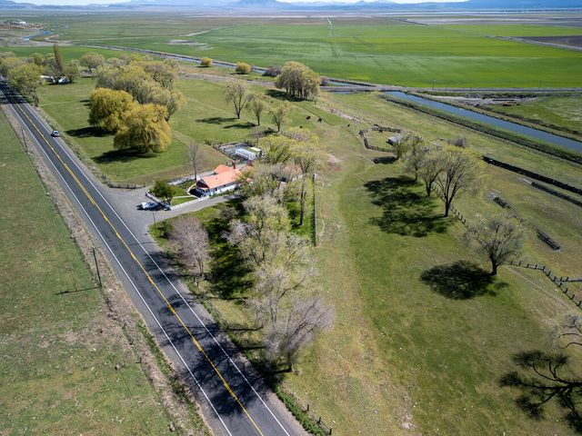4650 Lower Klamath Lake Road, Klamath Falls, OR 97603