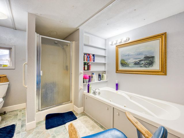 4650 Lower Klamath Lake Road, Klamath Falls, OR 97603